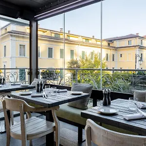 3* מלון Seta Hotel